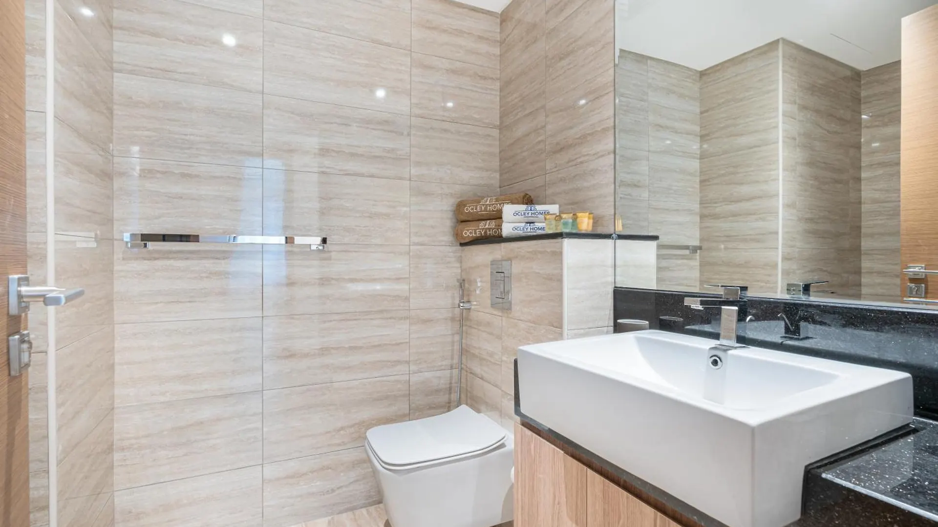 Gorgeous Central Home By Missoni With Canal Views دبي 0*,